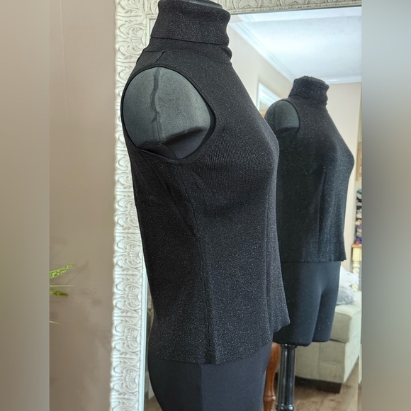 Joseph A. • Silk Metallic Sleeveless Turtleneck - Picture 9 of 11